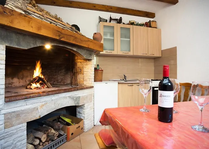 דירה With Parking Space - 18809 *