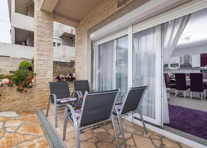 With Parking Space - 18809 شقة